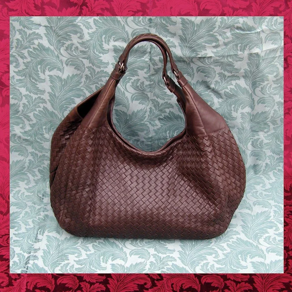 EUC Bottega Veneta Intrecciato Brown Leather Hobo/Shoulder bag